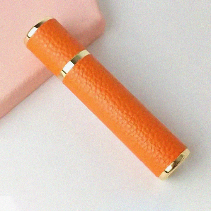 Portable Empty Travel Refillable Bottle With Sprayer Luxury Leather 15ml
