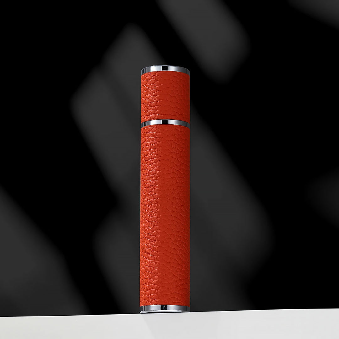 Portable Empty Travel Refillable Bottle With Sprayer Luxury Leather Magnetic Cap 10ml