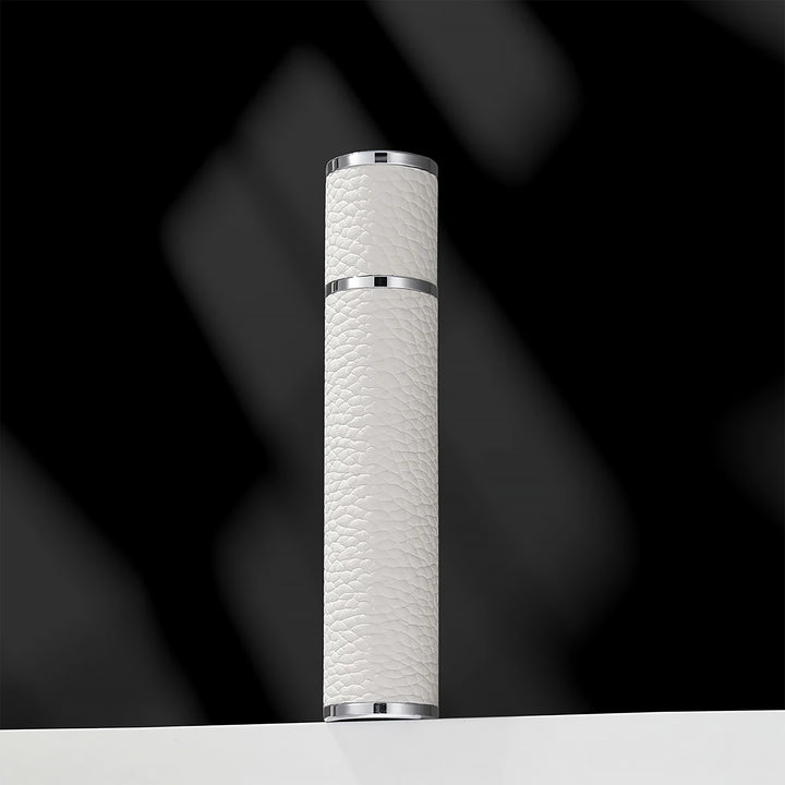 Portable Empty Travel Refillable Bottle With Sprayer Luxury Leather Magnetic Cap 10ml