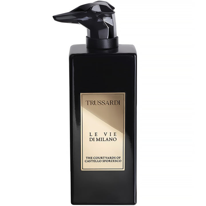 TRUSSARDI Le Vie Di Milano The Courtyards Of Castello Sforzesco EDP