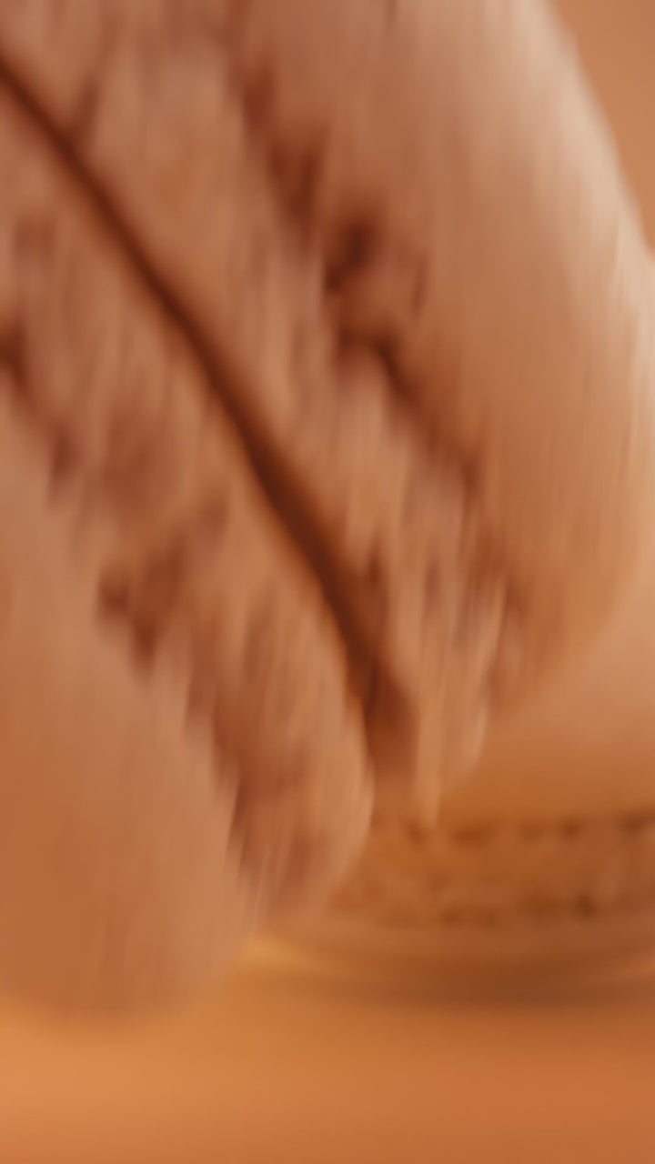 THEODOROS KALOTINIS Peach Macaron Extrait De Parfum